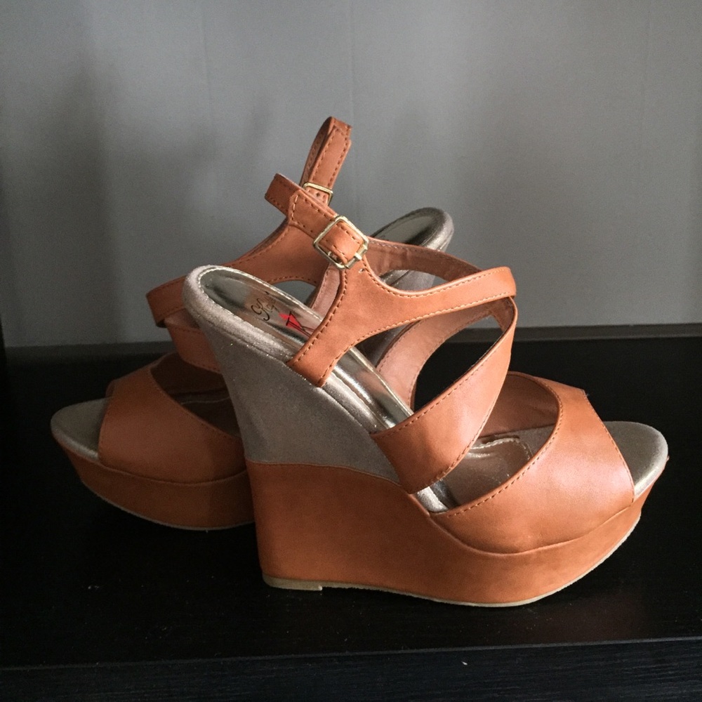 Wedge Tan Sandal